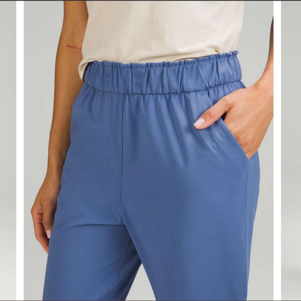 Lululemon Stretch High-Rise 7/8 Pant Blue Size 4